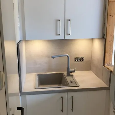 Homestay Messe-studio In Dusseldorf-derendorf Dusseldorf
