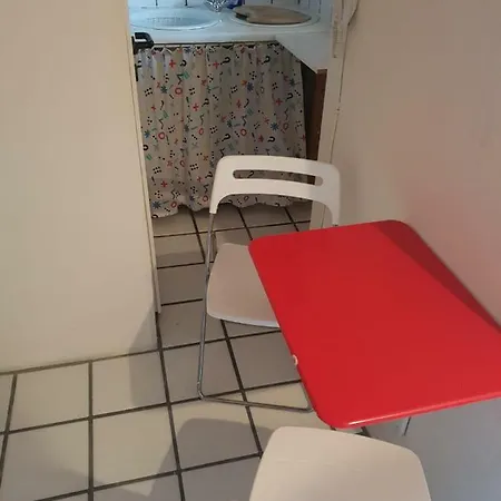 Messe-studio In Dusseldorf-derendorf Homestay *