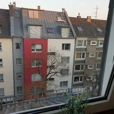 Messe-studio In Dusseldorf-derendorf Homestay *
